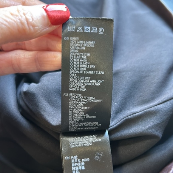 REISS Lambs Leather Vale Mini Skirt Brown High Rise A Lined Lined Sz US 2 - Picture 9 of 11